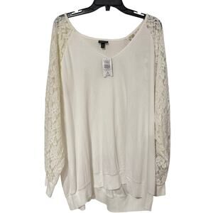 Torrid White Long Sleeve Blouse Size 3 NWT